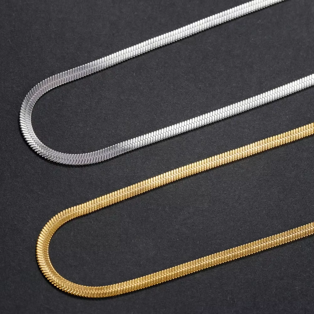 Women’s Snake Chain Necklace – Kendall Herringbone Design
